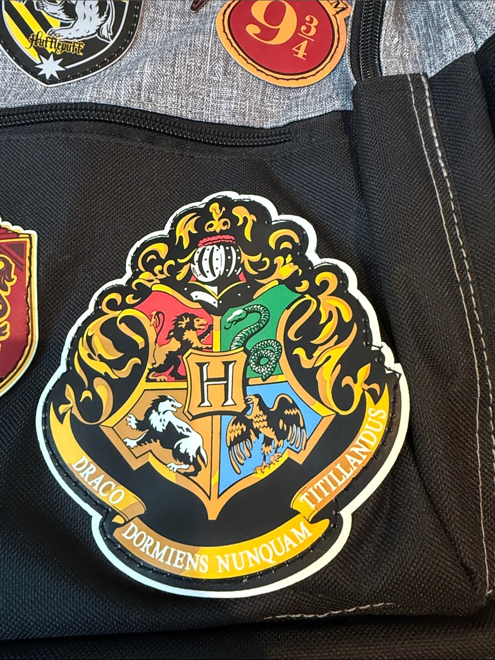 18" NWT backpack HARRY POTTER patch school gray black bag HP Target NEW - Picture 16 of 16